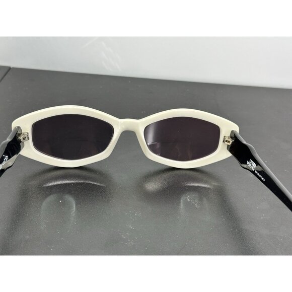 Vintage 90’s Gianni Versace Black & White Frames Mod.343 Col.447 Made Italy - Picture 10 of 15